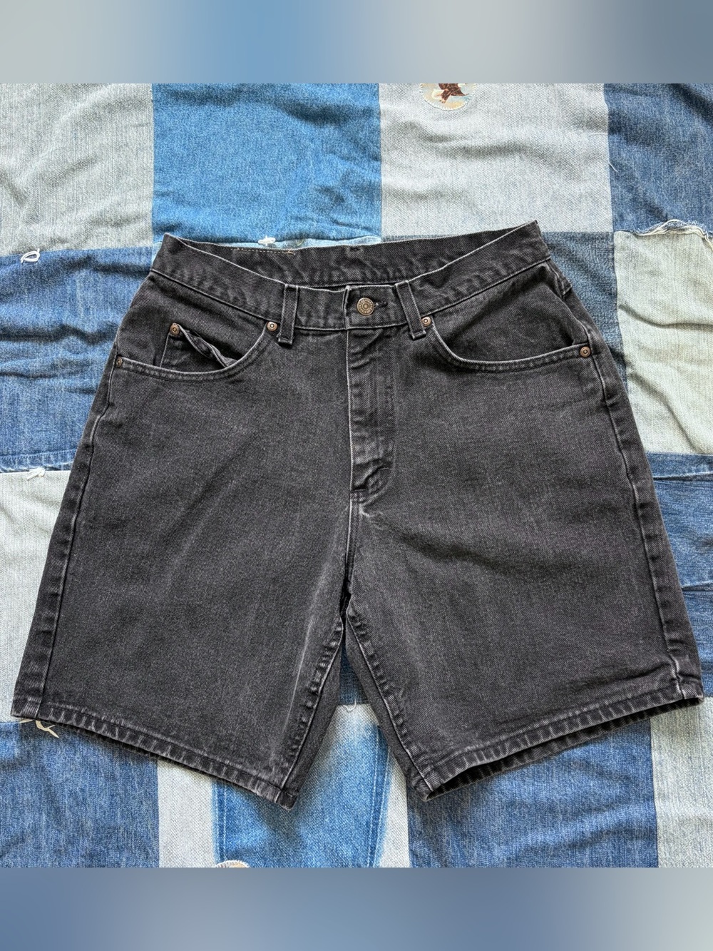 vintage Lee black denim shorts faded washed jorts 30 W 7.5 L